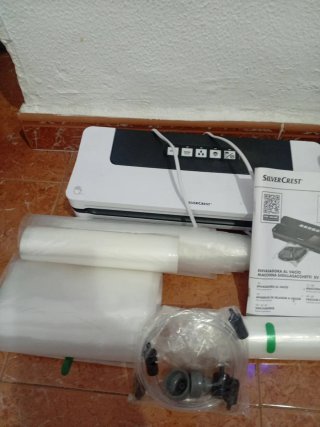 Envasadora al vacío Silvercrest SV 125 C7