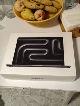 MacBook Pro 14 M4 Pro 24GB RAM 512GB