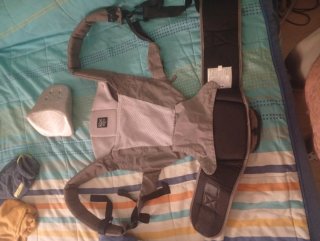 Mochila portabebés Jane estrellas