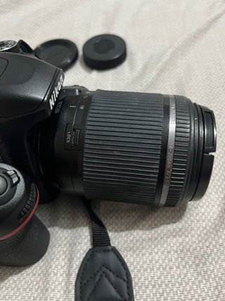 Nikon D7500 + Tamron 18-200mm