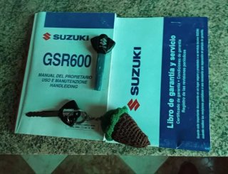 Suzuki GSR 600 – Alma de R con comodidad
