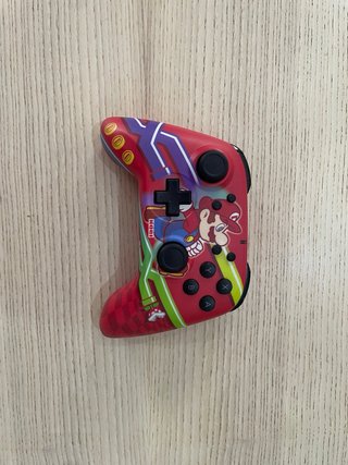 Nintendo Switch Azul y Rojo.