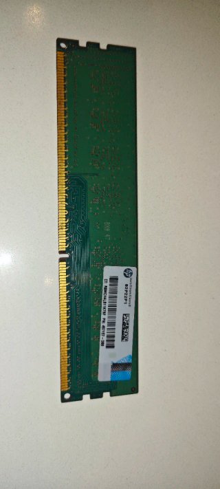 Módulo RAM Samsung 2GB DDR3 PC3-10600U