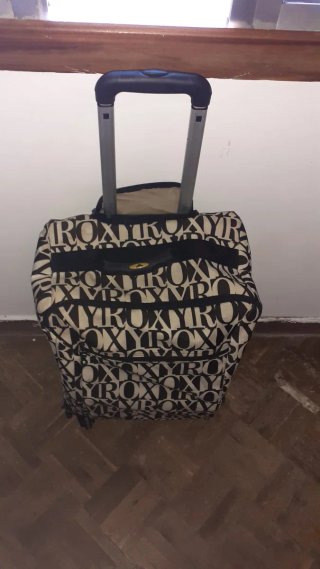 Maleta de viaje Roxy 52x36x25 ver fotos