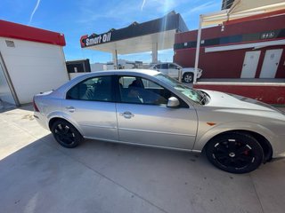 Ford Mondeo 2004 leer