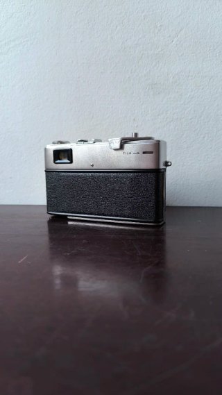 Minolta Hi-Matic 9 + Funda Minolta Original