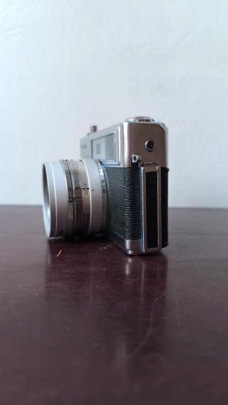 Minolta Hi-Matic 9 + Funda Minolta Original