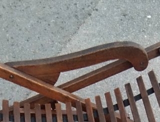 Hamaca / Tumbona plegable de madera.