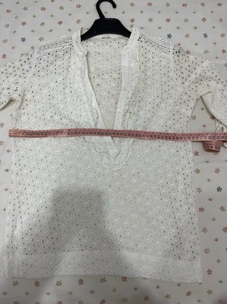 Blusa blanca perforada talla única