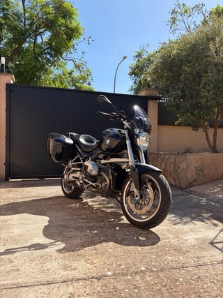 BMW R1200R Classic Negra