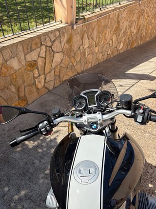 BMW R1200R Classic Negra