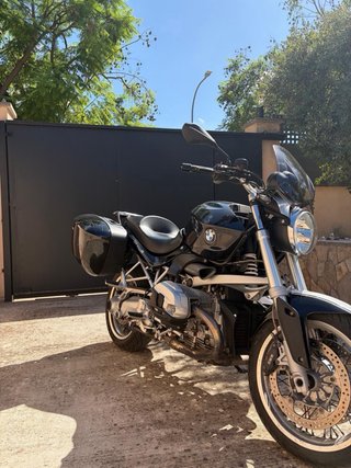 BMW R1200R Classic Negra