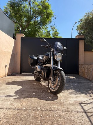 BMW R1200R Classic Negra