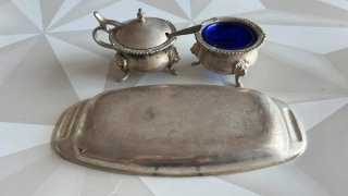 Galheteiro Vintage em Casquinha com Vidro Azul – B