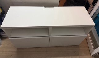 Mueble TV blanco madera