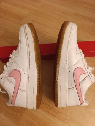 Nike Air Force 1 Rosa y Blanco