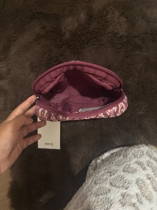 Neceser MNG estampado morado