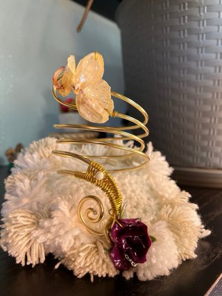 Bracciale Arm Cuff Dorato con Fiori