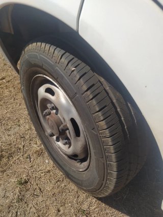 Furgoneta Ford Transit buen estado color blanco