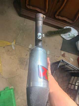 Escape Akrapovic