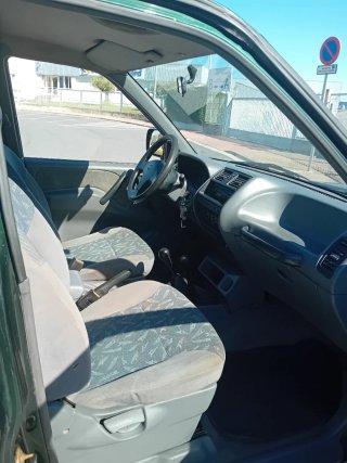 Nissan Terrano II 1997