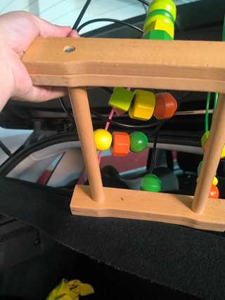 Laberinto de Cuentas de Madera