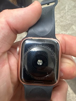 Apple Watch SE 44mm Rose Gold Negro