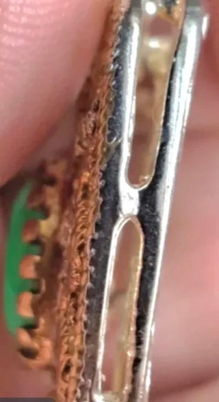 Pendente a cuore con pietra verde e marcasite +925