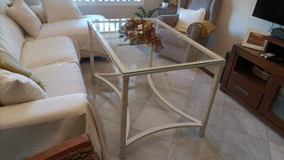 Mesa de forja con tapa de cristal