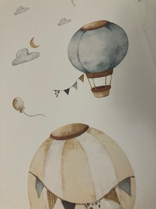 Cambiador bebé globos y nubes