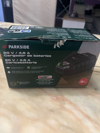Cargador Parkside 20V 4.5A LED para coche GRATIS
