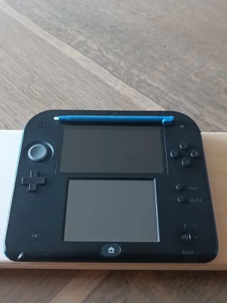 Nintendo 2DS Nera