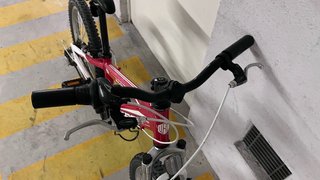 Bici infantil WRC Invader roja 20