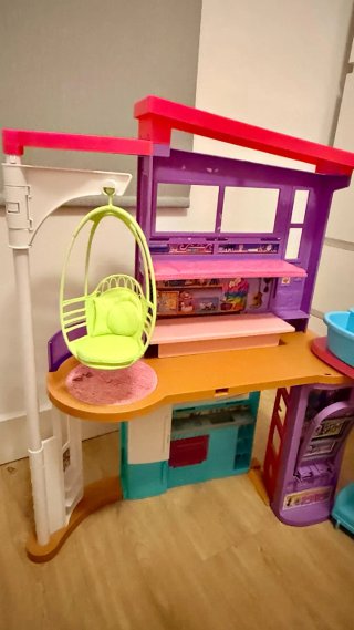 Casa Barbie con accesorios