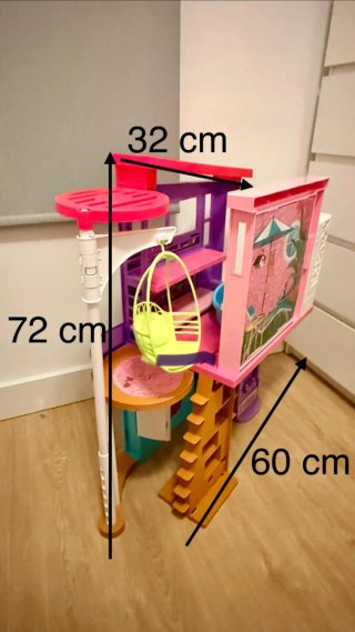 Casa Barbie con accesorios