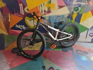 Bicicleta Commençal Ramones 24''