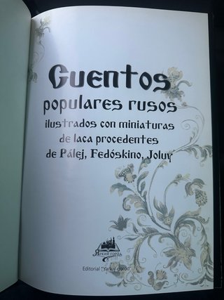 Cuentos populares rusos ilustrados con miniaturas