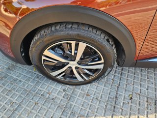 Peugeot 3008 Hibrido Enchufable PHEV 225 cv año202