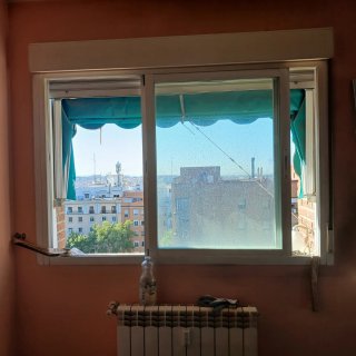 Ventanas de aluminio blancas