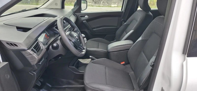 Renault Grand Kangoo 2022, foto 4