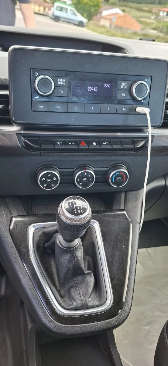 Renault Grand Kangoo 2022, foto 7