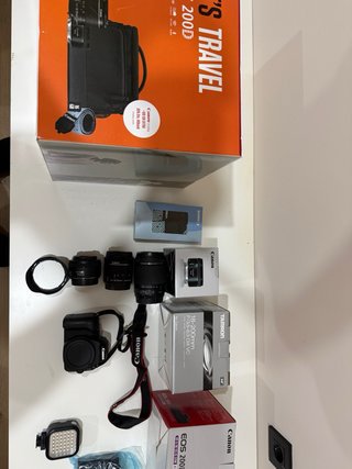CANON EOS 200D + KIT COMPLETO