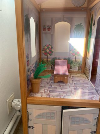 Casa de muñecas grande con accesorios 1,40 x 1,60