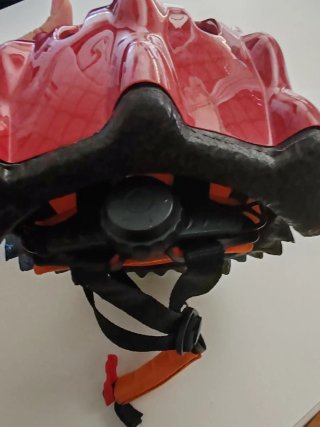 Casco bici infantil dinosaurio