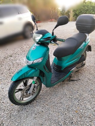 Peugeot Tweet 125cc Scooter Verde