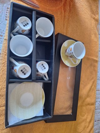 Juego de café de porcelana