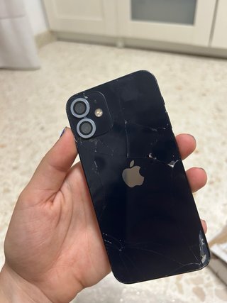 iPhone 12 mini para piezas + 2 fundas y caja