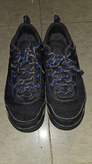 Zapatos Quechua para lluvia y senderismo