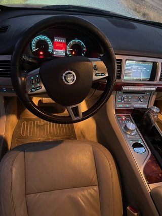 Jaguar XF 2009