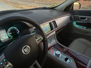 Jaguar XF 2009